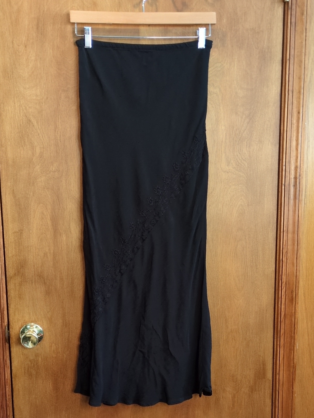 Plenty Black Rayon Maxi Skirt with Embroidery Detail Size S